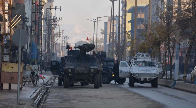 Yüksekova'da 3 asker şehit!