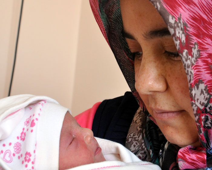 Tüm Türkiye'nin konuştuğu o bebek dünyaya geldi