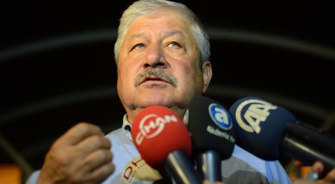 Antalya'yı kaybeden Mustafa Akaydın'a CHP'den sert eleştiri