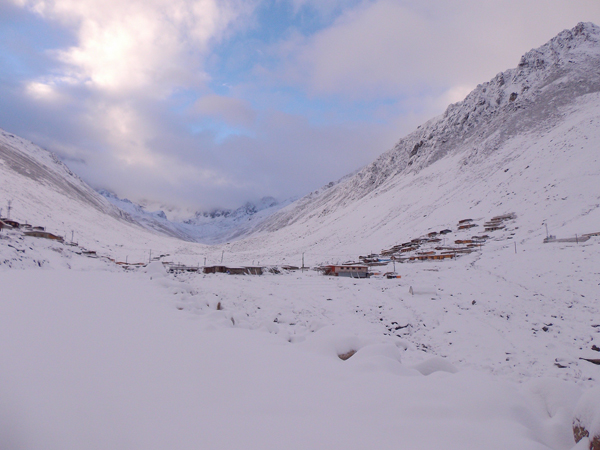 Meteoroloji'den uyarı üstüne uyarı! Kar geldi, geliyor...