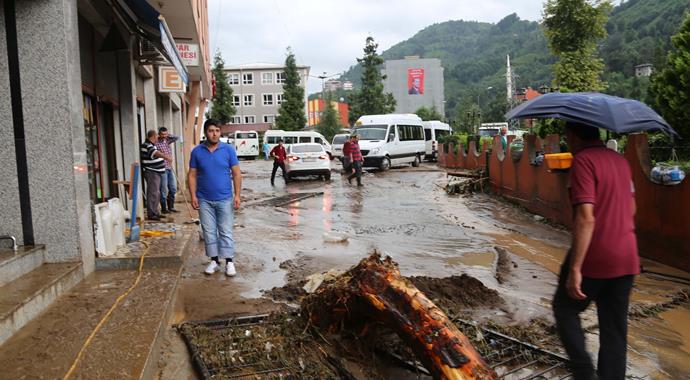 Rize, 15 dakikada sele teslim oldu
