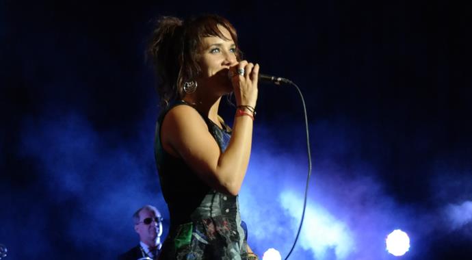 Zaz'dan Türkçe sürprizi