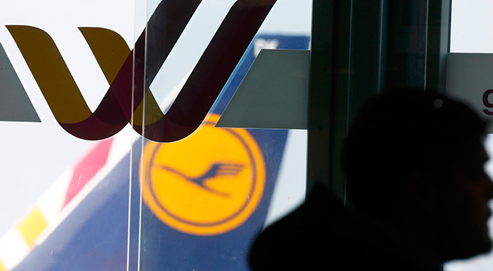 Valls: 'Enkazdaki arama çalışmaları uzun sürebilir'