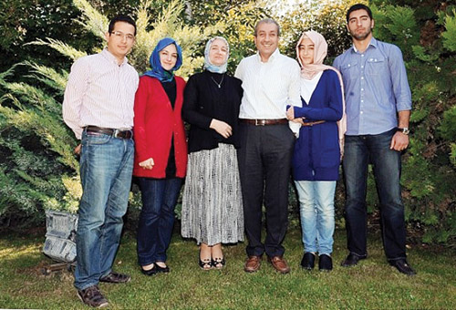 Siyasetçi babaların sanatçı oğulları