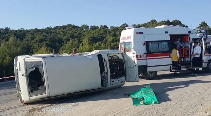 Denizli'de zincirleme kaza: 1 ölü, 3 yaralı
