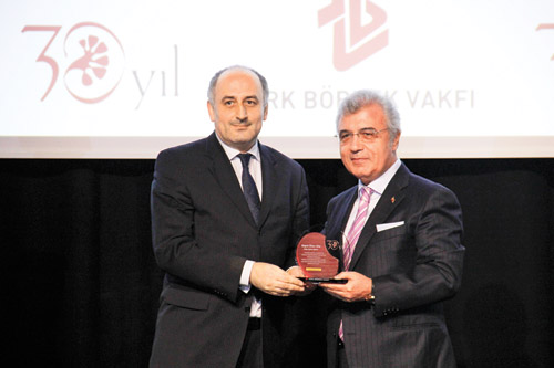 Türk Böbrek Vakfı'ndan gazetemize ve İHA'ya sağlık ödülü