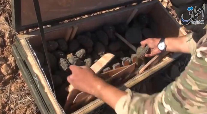 ABD, silahların IŞİD'in eline geçtiğini doğruladı