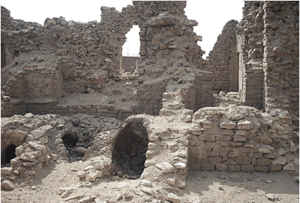 Evliyanın büyüklerinden ve Şafiî mezhebi fıkıh âlimi.