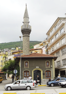 Osmanlılar zamanında yetişmiş âlim ve evliyadan.