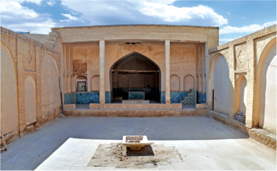 Hadis ve fıkıh âlimi, Büyük Selçuklu Devleti sultanlarından Alparslan ve oğlu Melikşah'ın veziri, büyük devlet adamı.