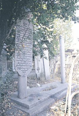 İstanbul Üsküdar'daki Aziz Mahmud Hüdayî dergahı şeyhlerinden