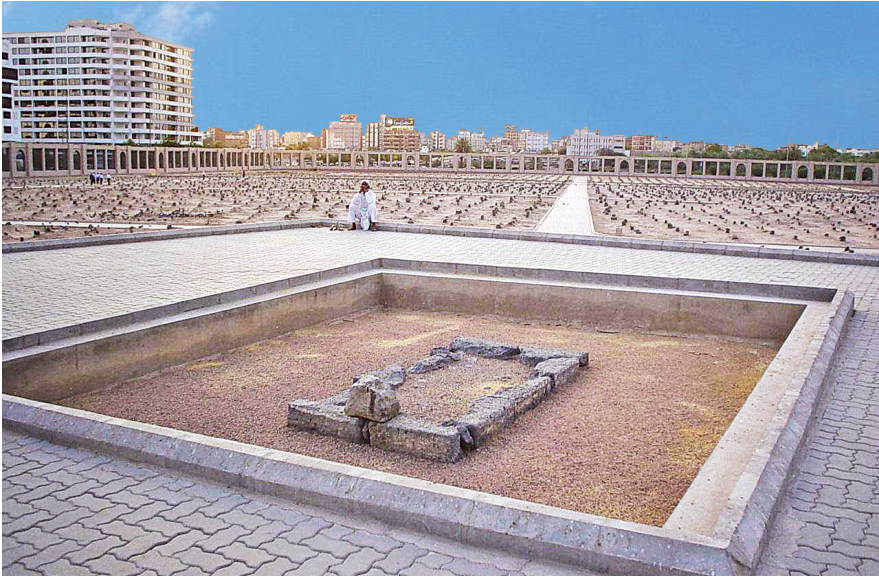 Eshab-ı Kiram'ın en büyüklerinden ve Peygamberimizin damadı, üçüncü halifesi.