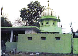 Hindistan'da yetişen evliyadan ve Çeştiyye yolunun büyüklerinden