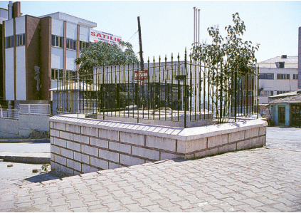 Osmanlı âlimlerinden ve evliyanın büyüklerinden.