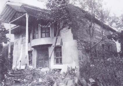 Evliyanın büyüklerinden. Halvetî yolunun Mısriyye kolunun şeyhi