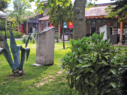 Osmanlı âlimlerinden ve evliyanın büyüklerinden.