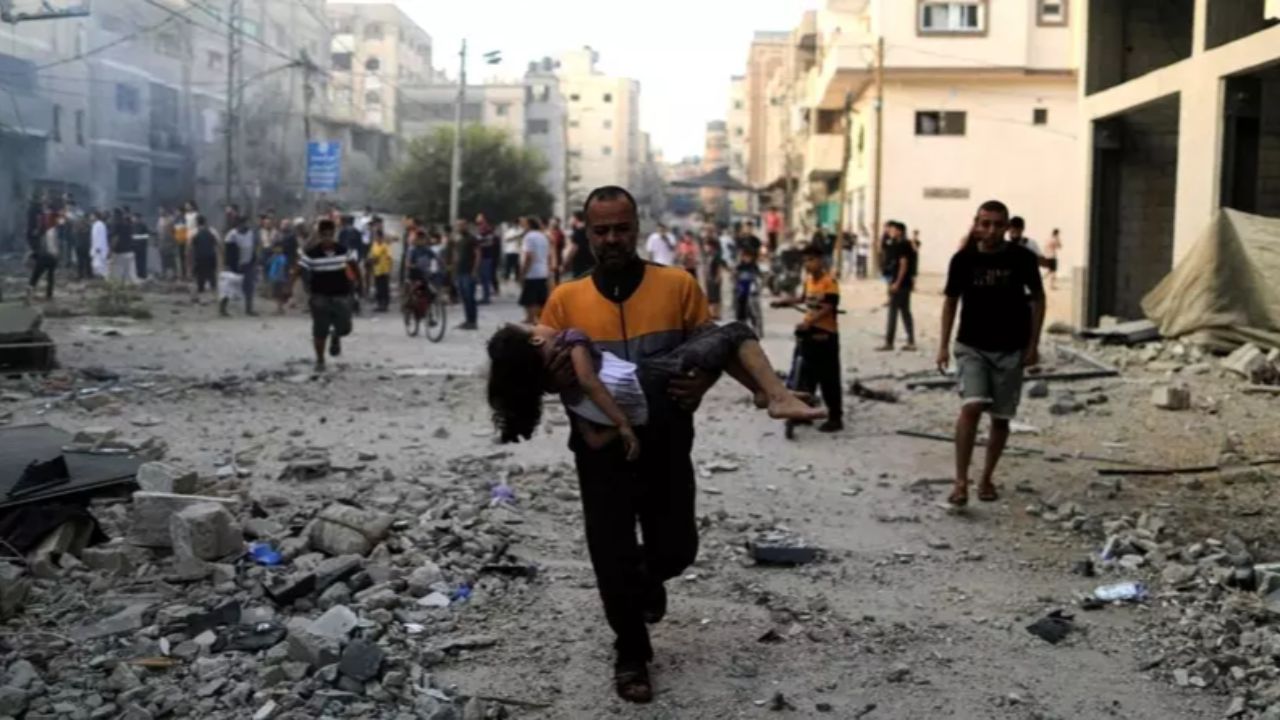  -Gazzeli babanın en acı mücadelesi