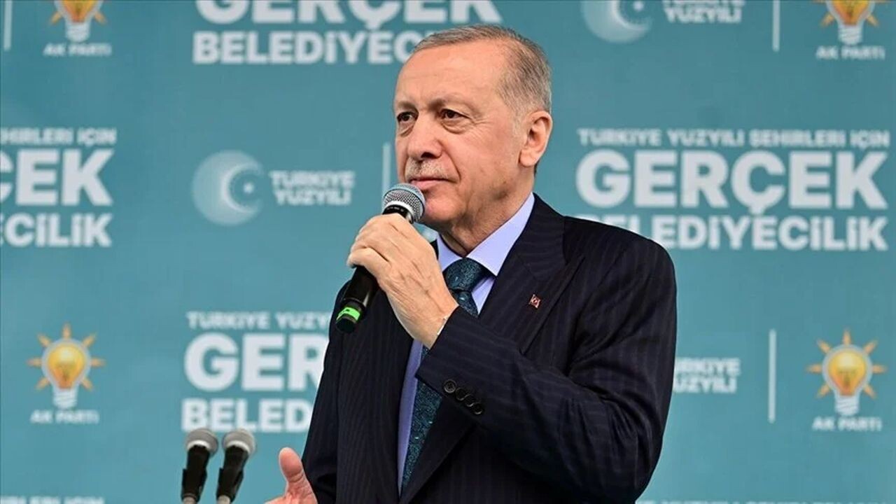  -Erdoğan, İstanbul'da İmamoğlu'nu hedef aldı