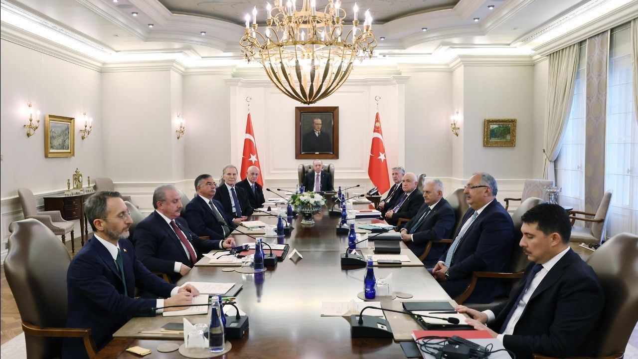  -Türkiye Yüzyılı ve yeni anayasa masada