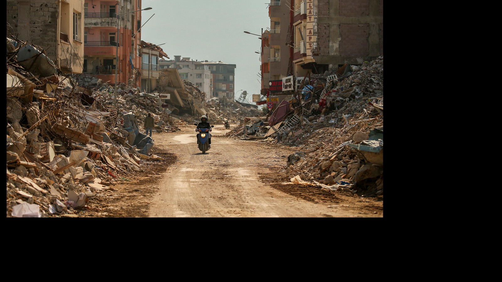 Bütçe bir ayda 842.5 milyar TL açık verdi! 21 yılın zirvesi