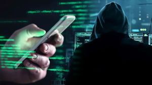 ABD'de cep telefonu kesintisine yol açan olay! Siber saldırı iddiaları güneş patlaması çıktı - DÜNYA
