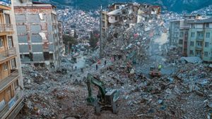 EPDK'dan deprem bölgesi için yeni karar: Elektrik borçları ertelendi - EKONOMI