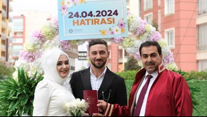 Takvimler 24.04.2024'ü gösterdi, çiftler nikah salonlarına akın etti - GÜNDEM