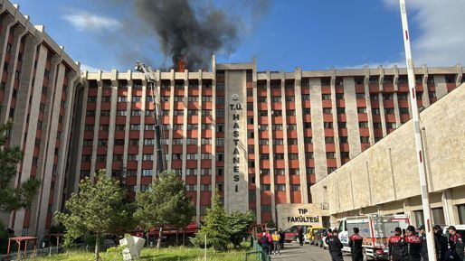 Trakya Üniversitesi Tıp Fakültesi Hastanesinde korkutan alevler - Gündem