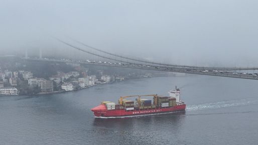 Bakanlık sebebini duyurdu! İstanbul Boğazı'nda gemi trafiği askıya alındı - Gündem