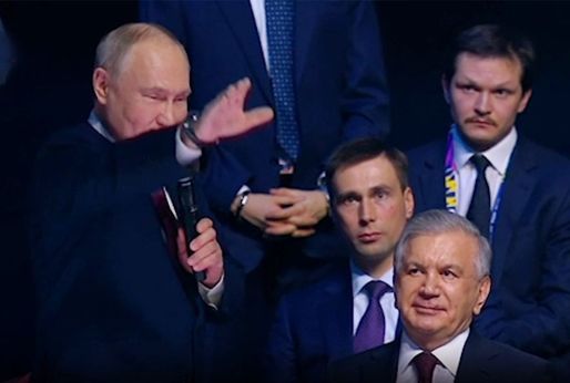 "Nazi" selamı mı verdi? Putin'in hareketi ortalığı karıştırdı - Dünya