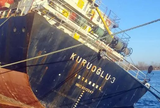 Kurtarılmayı bekliyordu: Ukrayna'da Türk gemisi vuruldu - Gündem
