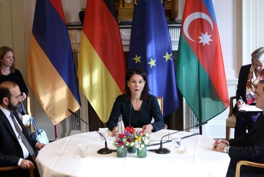 Almanya'daki kritik zirve sona erdi: Azerbaycan ve Ermenistan'dan 'barış görüşmelerine devam' kararı - Dünya