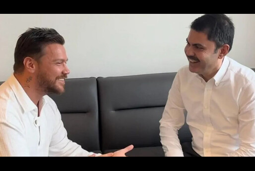 Sinan Akçıl'dan Murat Kurum’a seçim şarkısı: Aşkımız Eser Olur - Gündem