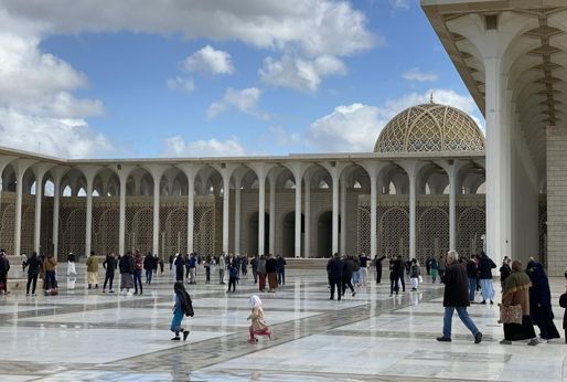 Cezayir Ulu Camii'nde ilk cuma namazı kılındı! Maliyeti 1,5 milyar dolar - Dünya