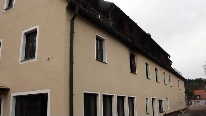İsveç&#039;te 14 sığınmacının barındığı bina kundaklandı
