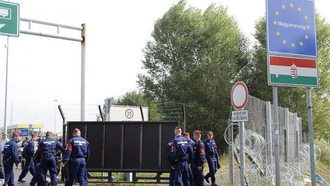 Macaristan-Sırbistan sınırı yeniden açıldı
