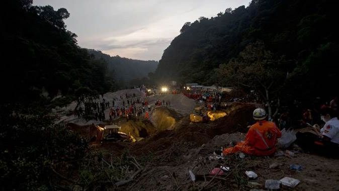 Guatemala&#039;daki heyelan faciasında ölenlerin sayısı artıyor