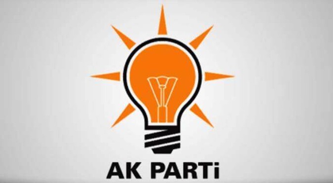 O partiden istifa edip AK Parti&#039;ye geçtiler!