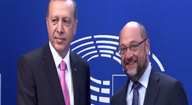 Erdoğan Avrupa Parlamentosu Başkanı Schulz&#039;la görüştü