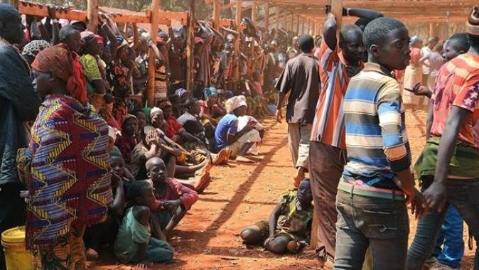 BM, Tanzanya&#039;daki mülteci kamplarını yeniden açtı
