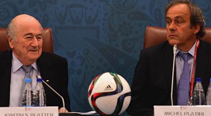 Blatter ve Platini&#039;nin görevleri 90 gün boyunca askıya alındı
