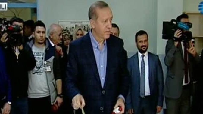 Cumhurbaşkanı Erdoğan oyunu kullandı
