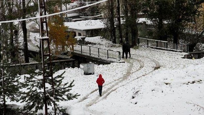 Ardahan&#039;da okullar kar sebebi ile yarın da tatil edildi