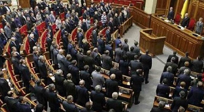 Ukrayna Parlamentosu soykırımı kabul etti
