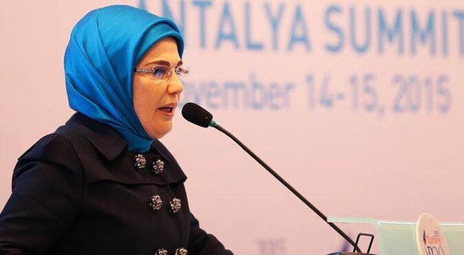 Emine Erdoğan: Terörün her türlüsünü lanetliyorum