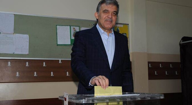 Gül&#039;ün sandığından AK Parti birinci
