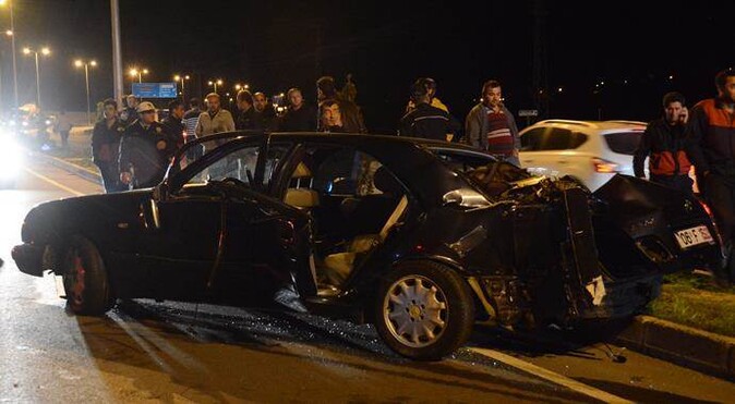 Sinop&#039;ta trafik kazası: 1 ölü, 2 yaralı