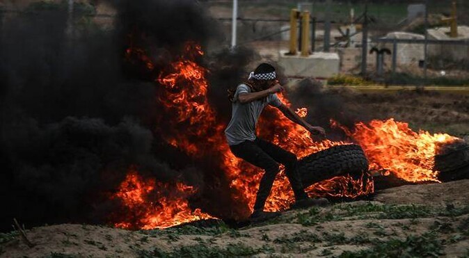 İsrail&#039;in bir Filistinli genci daha katletti