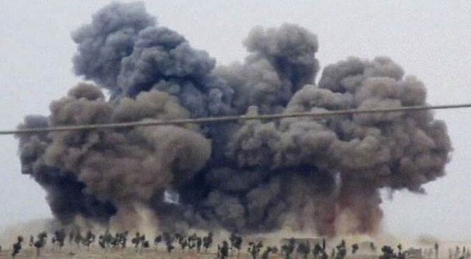 Rusya, Suriye&#039;de kimi bombalıyor?