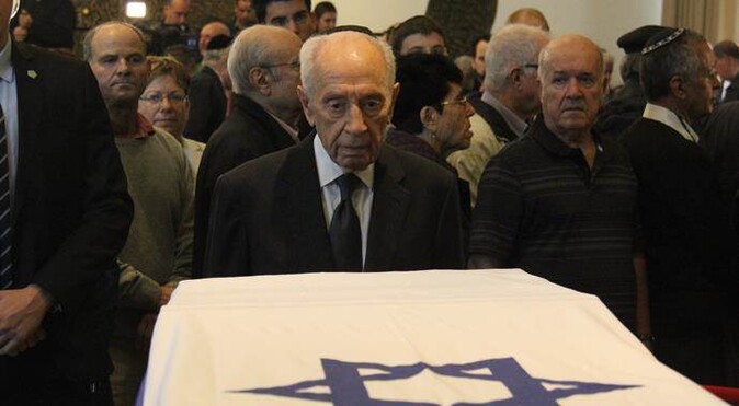 İsrail&#039;in 5. Cumhurbaşkanı Navon gömüldü